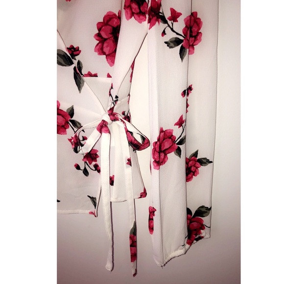 Wrap peplum blouse - Picture 6 of 6